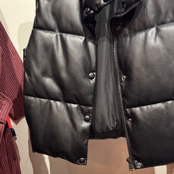 Zara Faux Leather Black Puffer Vest - Picture 4 of 6